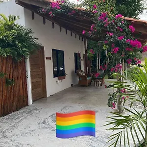 Inn Lapislazuli, Bacalar